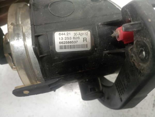 FEU ANTIBROUILLARD DROIT OPEL CORSA D/ CORSA E/ MERIVA B - Vue 3